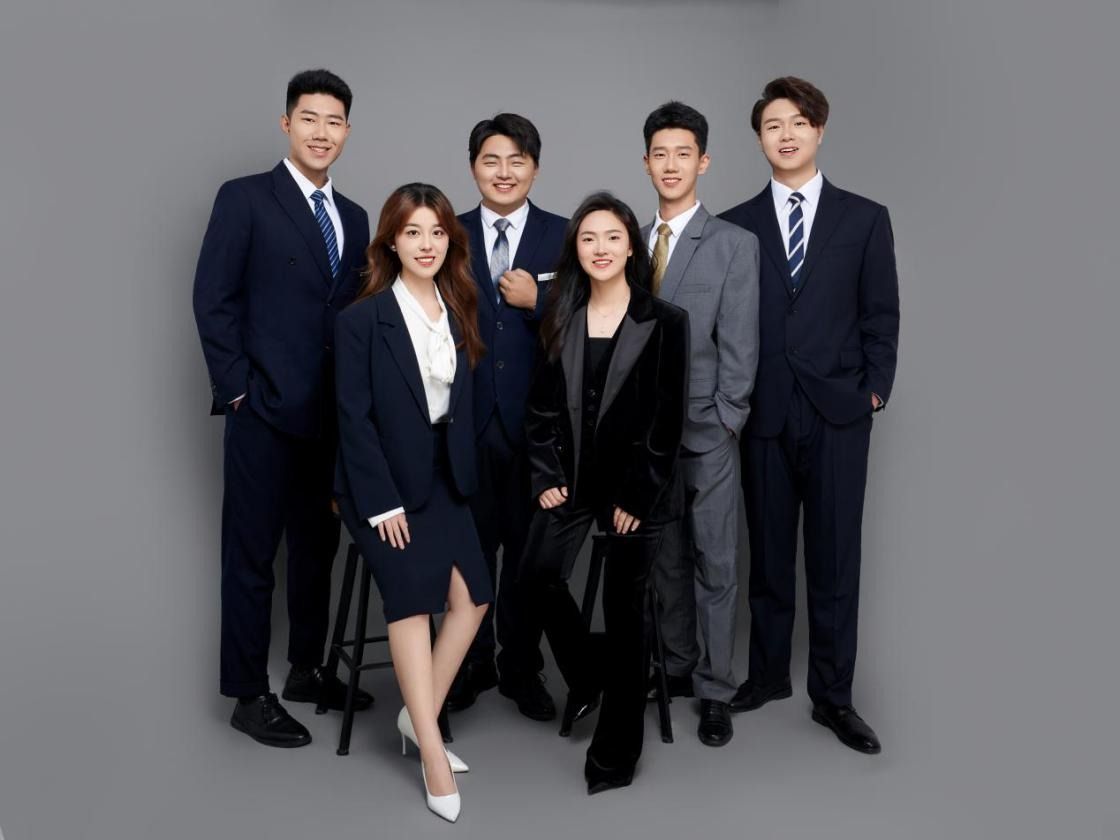 勇立潮头 筑梦青春 玛丽女王bevitor伟德国际1946在公司2023-2024学年荣誉表彰中斩获佳绩